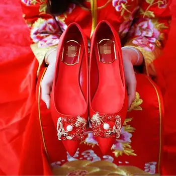 2018 новые чешские туфли со стразами туфли с пряжкой свадебные туфли в цветочек с пряжкой для обуви red dragon и phoenix Chengxiang 1 пара