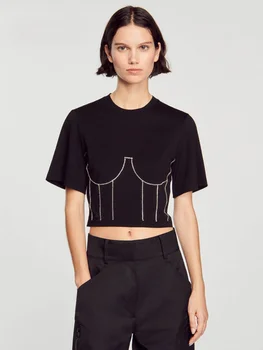 В начале осени 2023 года Новая женская одежда французского дизайна, черная короткая футболка с бриллиантами SFPTS01313