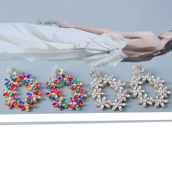 Модные серьги с кристаллами для женщин, эффектный элемент гламура, Вечерние украшения, аксессуары, серьги в трендовом стиле 2022 года