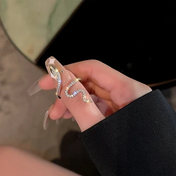 Новое кольцо-змея из кубического циркония серебристого цвета для женщин, открытые Регулируемые кольца на палец с фианитами, ювелирные изделия для вечеринки, свадебные украшения, бижутерия